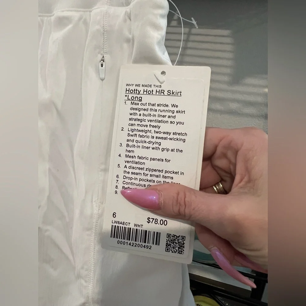 Lululemon Hotty Hot High-Rise Skirt, White, Sz 6 NWT - Picture 5 of 5